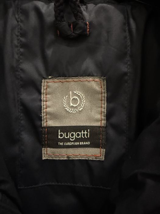 Чоловіча стильна куртка Bugatti. Розмір: 54/56