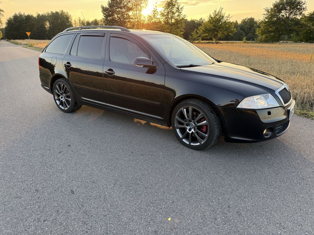 Octavia vrs, felgi 18, zadbana!