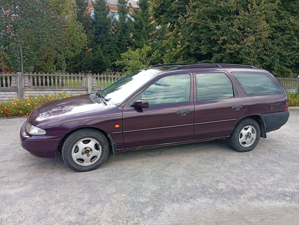 Продам авто Форт Мондео 1995р