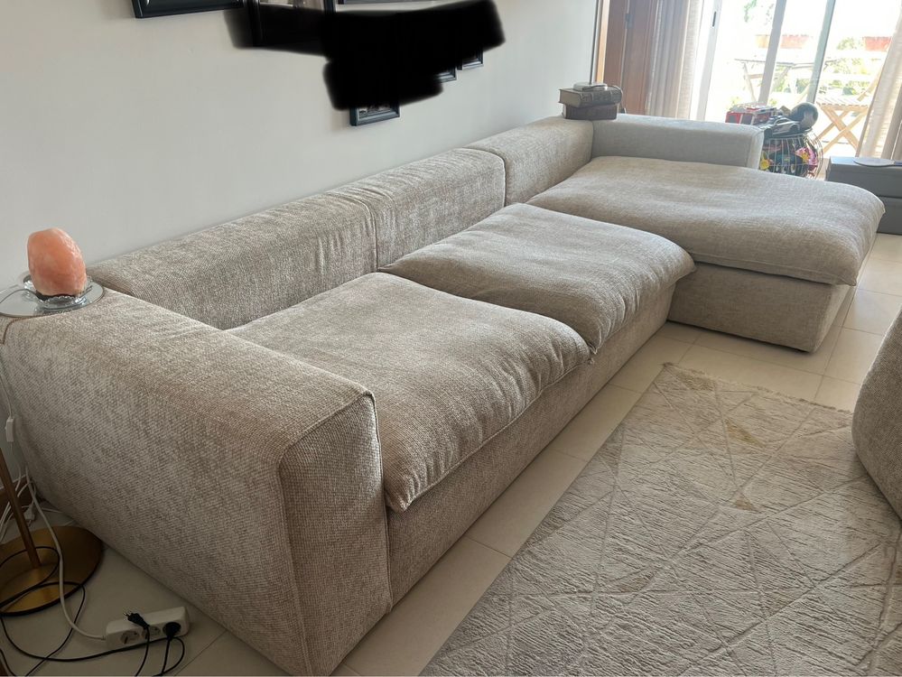 Sofá com Chaise Longue – Loja Gato Preto