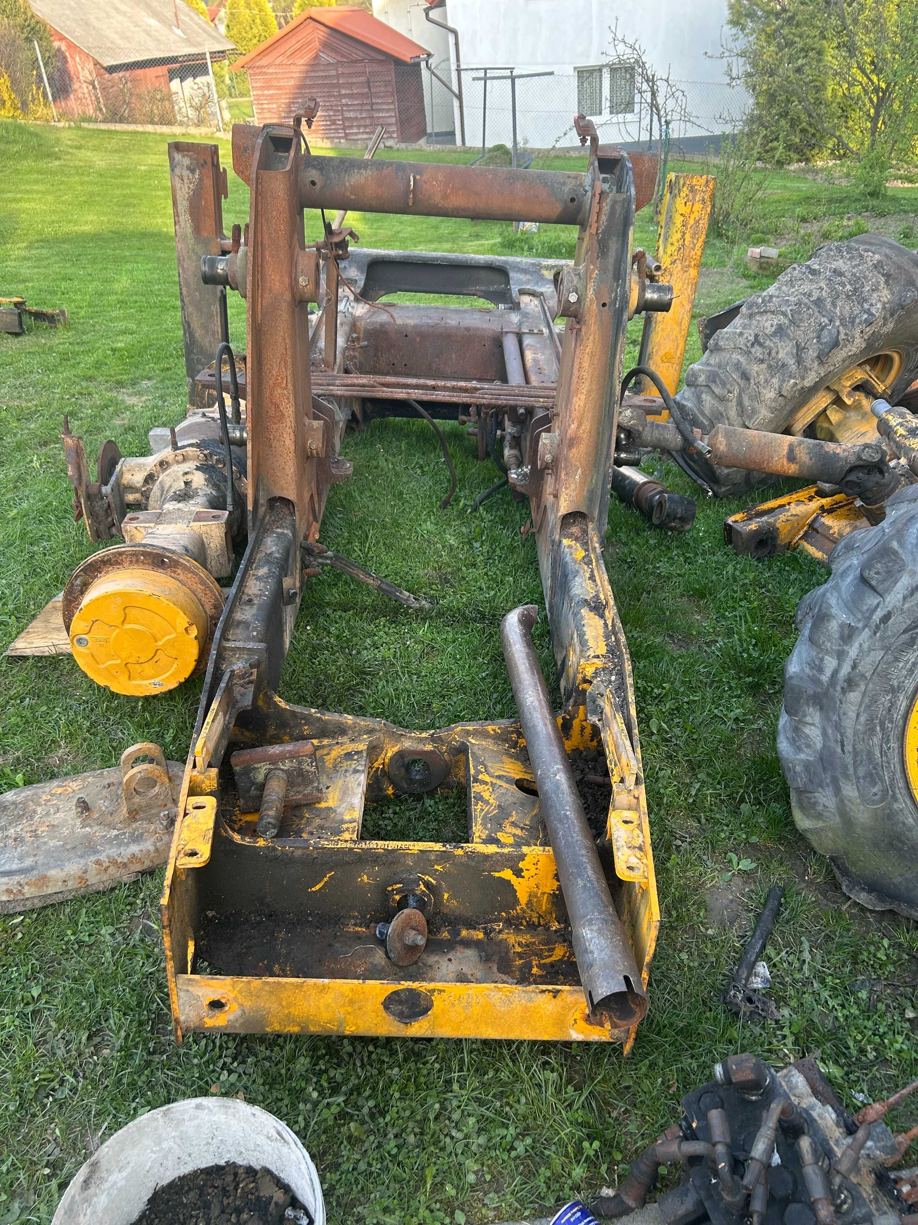 Części do JCB 3CX 2004r mosty, skrzynia, rama, kabina, ramie przód