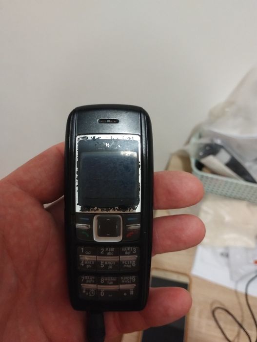 Продам рабочие телефоны NOKIA 2 штуки Huawei Y-7.2017года выпуска!