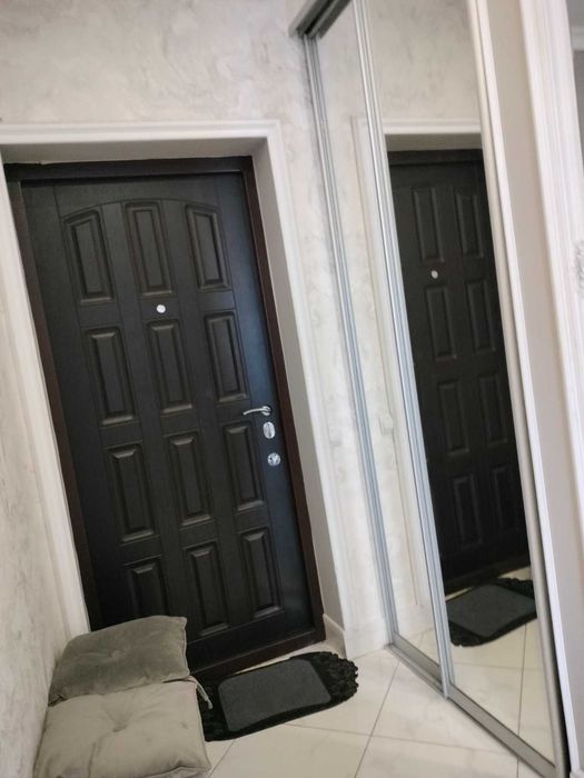 Каманина/Аркадия 1к кв-ра 2эт кухня-студия и спальня вид частный секто