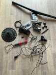 Shimano M9050 XTR Di2, kaseta Sram XG-1150 i Pro Tharsis Di2 Carbon