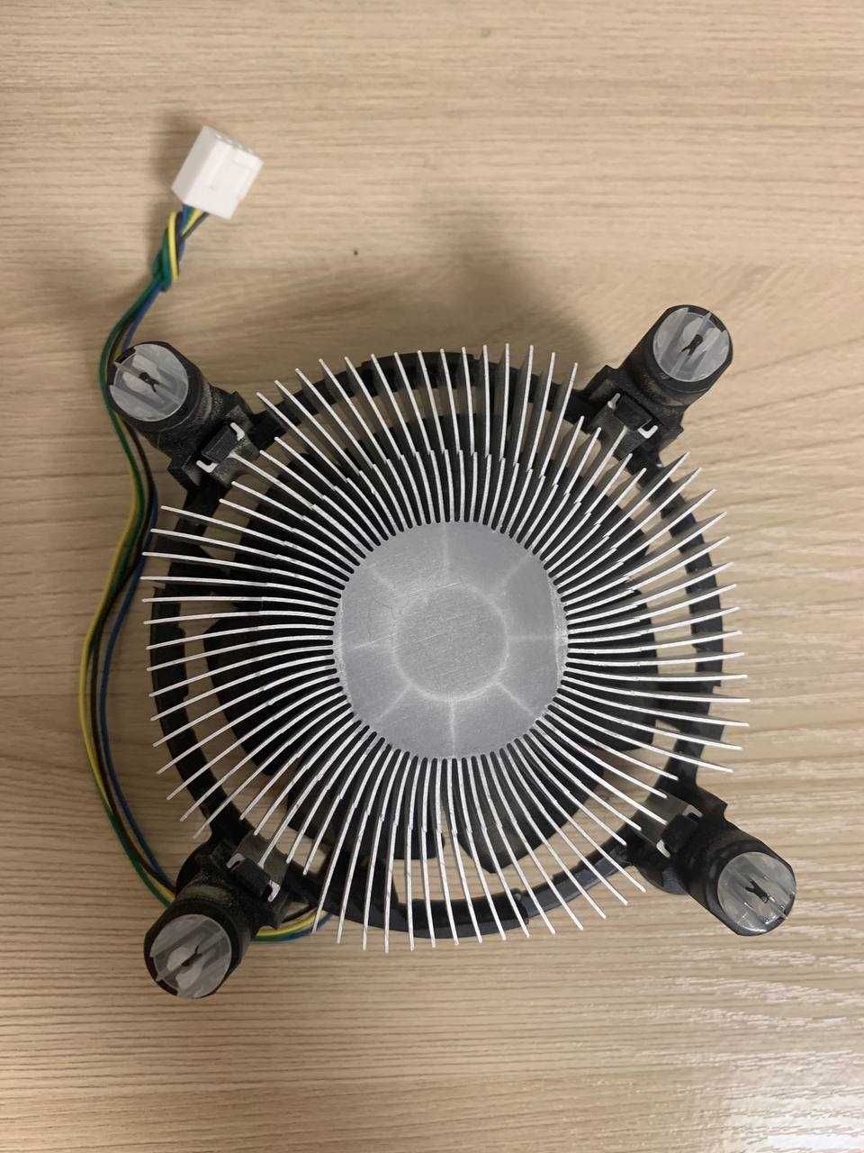 Процесор Intel Core i3 8100 3.6ghz