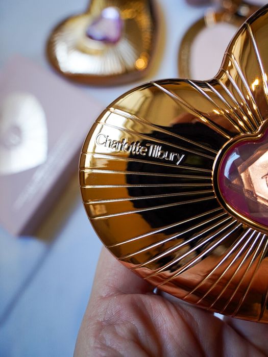 Палетка для обличчя Charlotte Tilbury Beauty Soulmates Face Palette