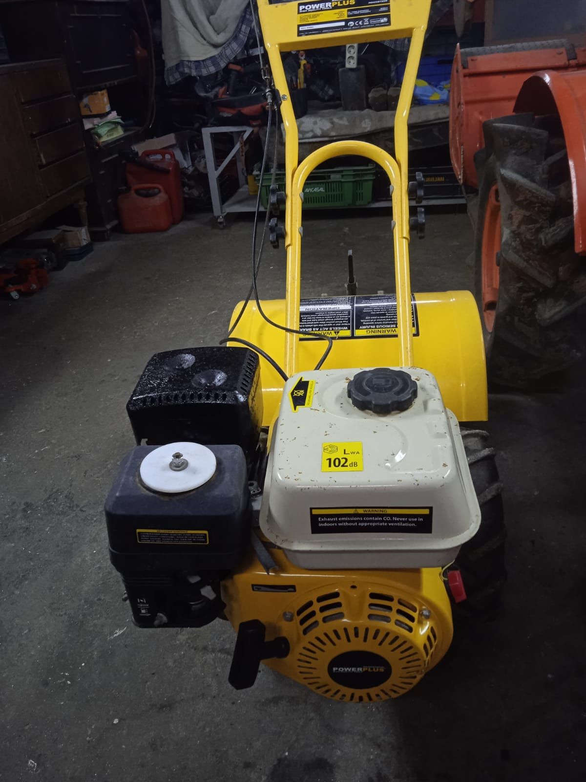 Trator agrícola power  plus