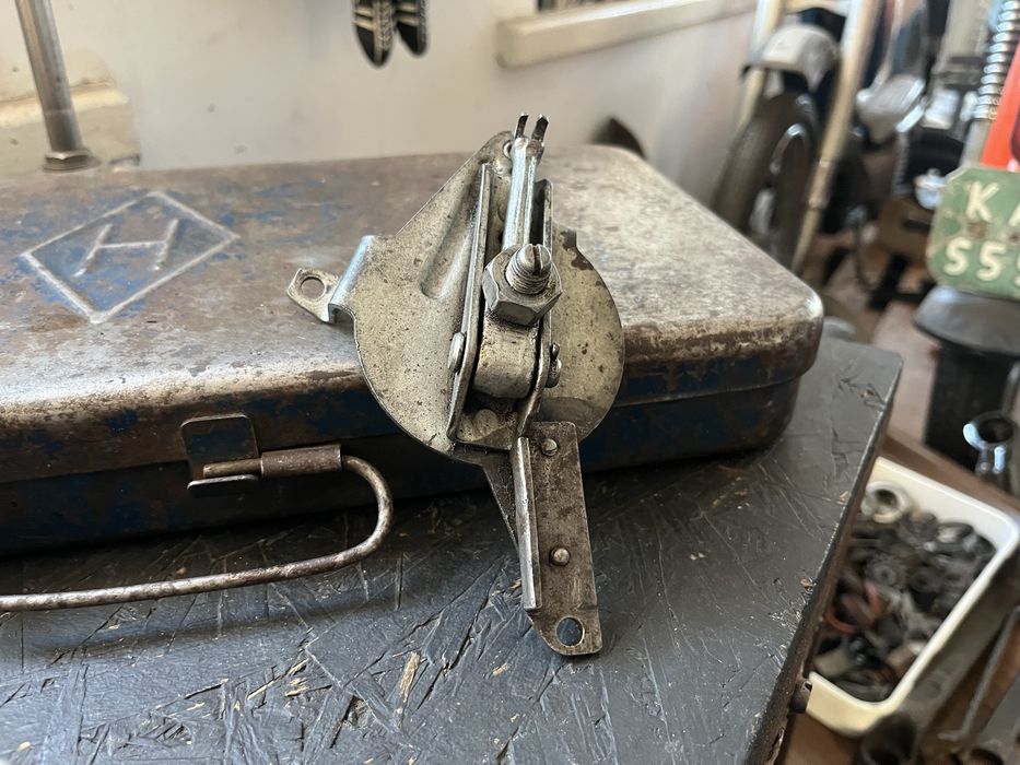 WSK 175 Sport W2 Lelek Dudek docisk sprzęgła wysprzęglik oryginal ZMD