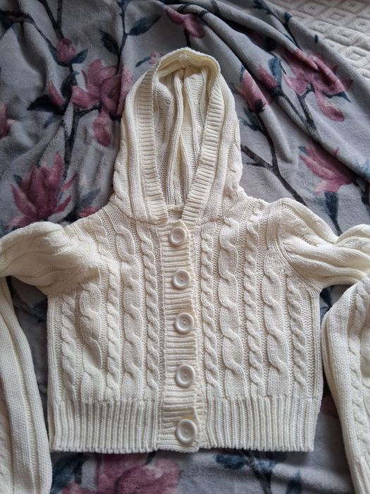 Fajny sweterek krótki XS