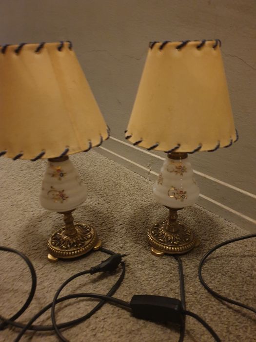 2 candeieiros antigos