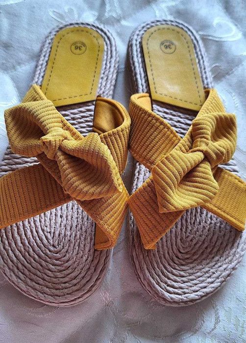 Продам жіночі шльопанці