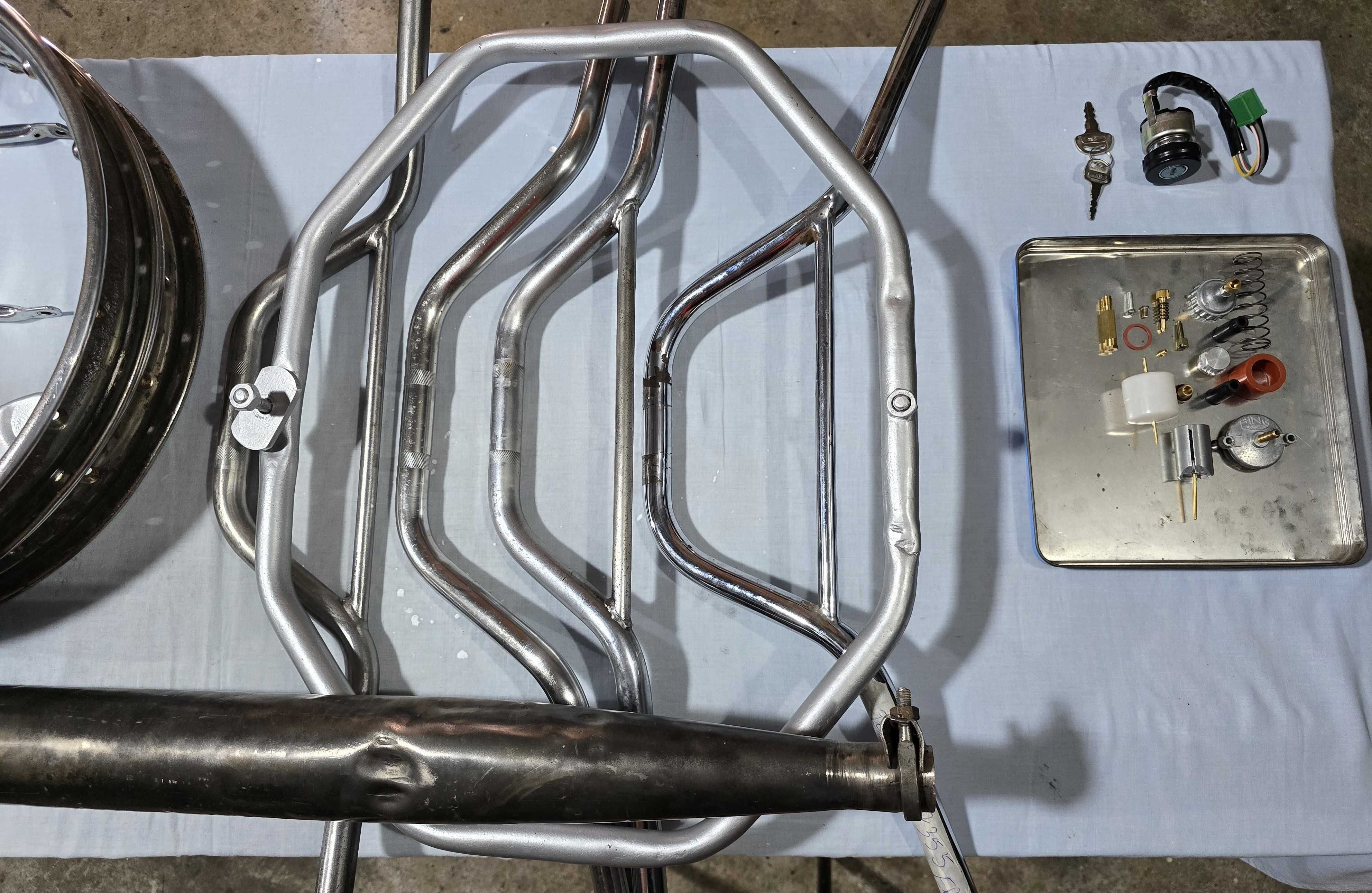 Peças/Material Famel que tinha motor Zundapp 4v
