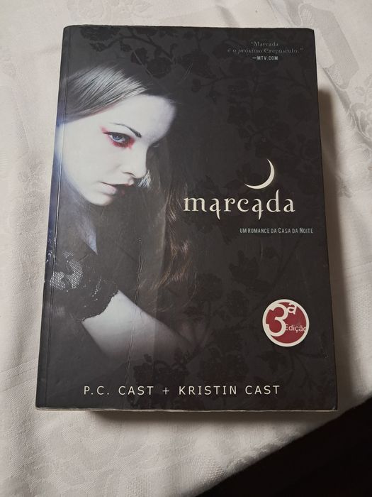 Livros colecção House of the night