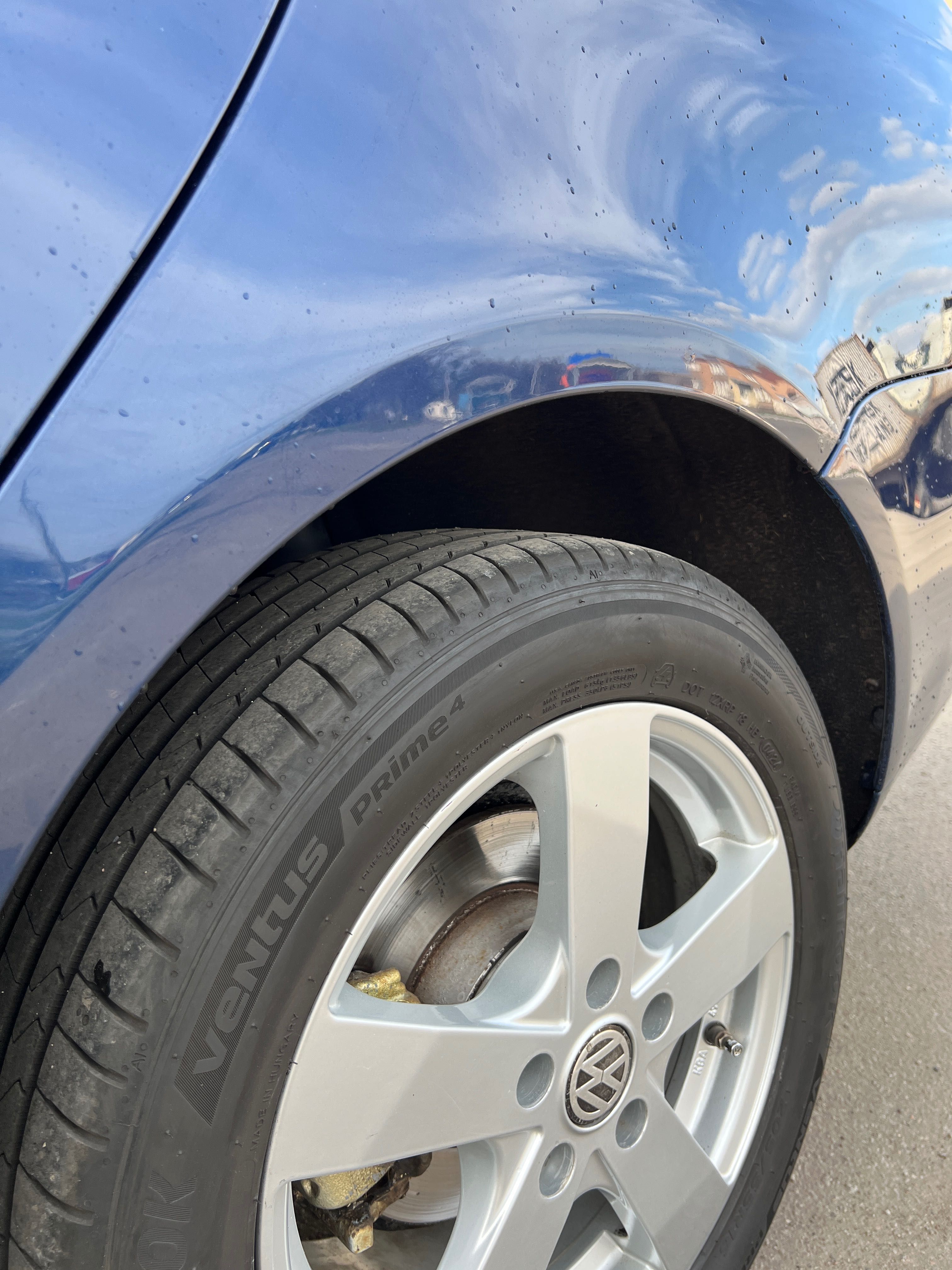 VW Golf VI 1.6 TDI 5-МКПП, 2012