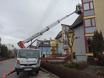 Usługi podnośnikiem Koszowym Żwyżką 21 oraz 25 m Poznań i okolice