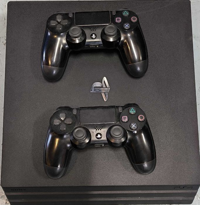 Sony ps4 pro plus zestaw gier