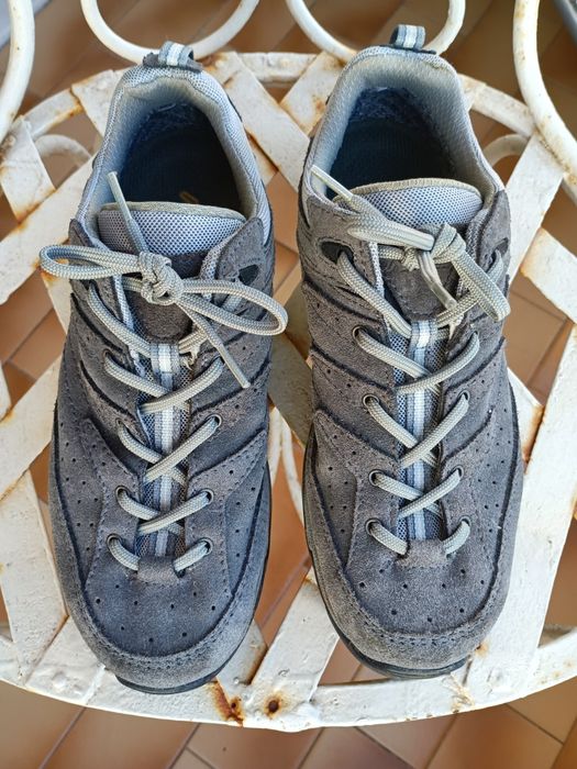 Sapatos  ASOLO, 37,5 , com Gorotex. Novos.