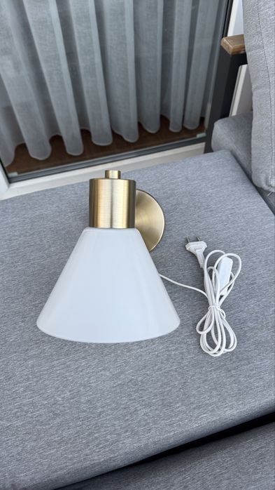 Ikea Flugbo lampa ścienna mosiadz szkło E27 kinkiet