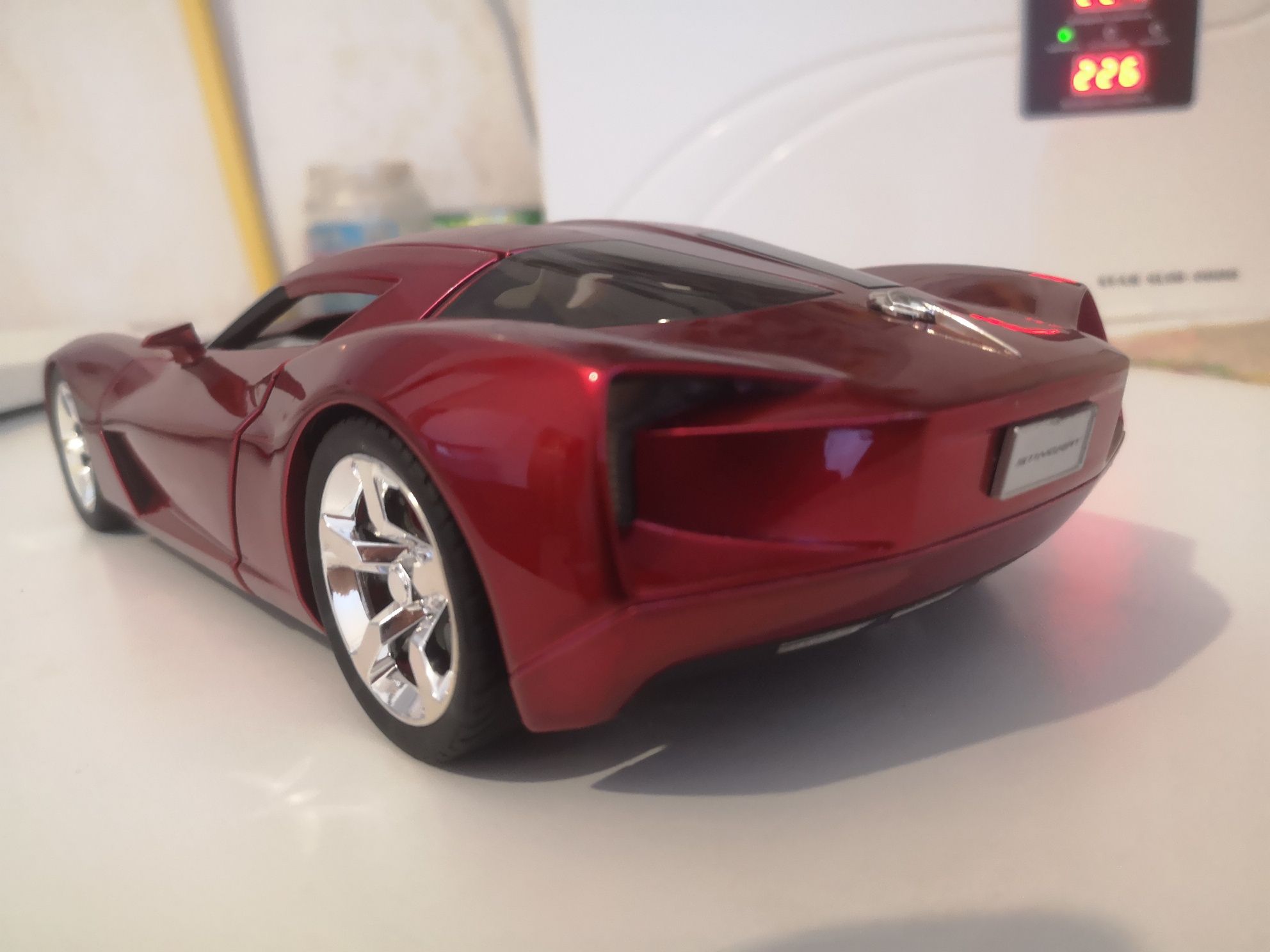 Модель Corvette Stingray Concept 2009 1:18 Jada