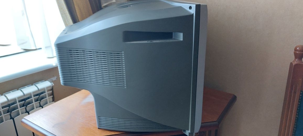 Телевізор panasonic TC-21FJ10T