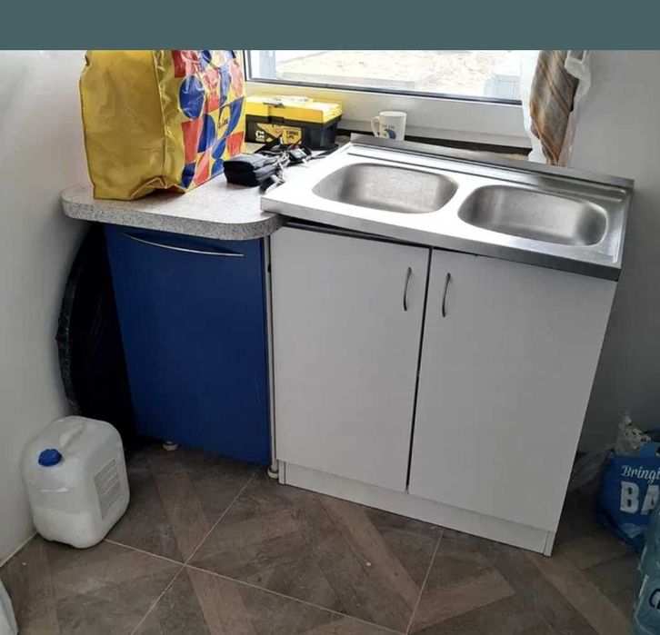 Szafka witryna narozna drewno 100x100cm i szafka stojaca 45 z blatem