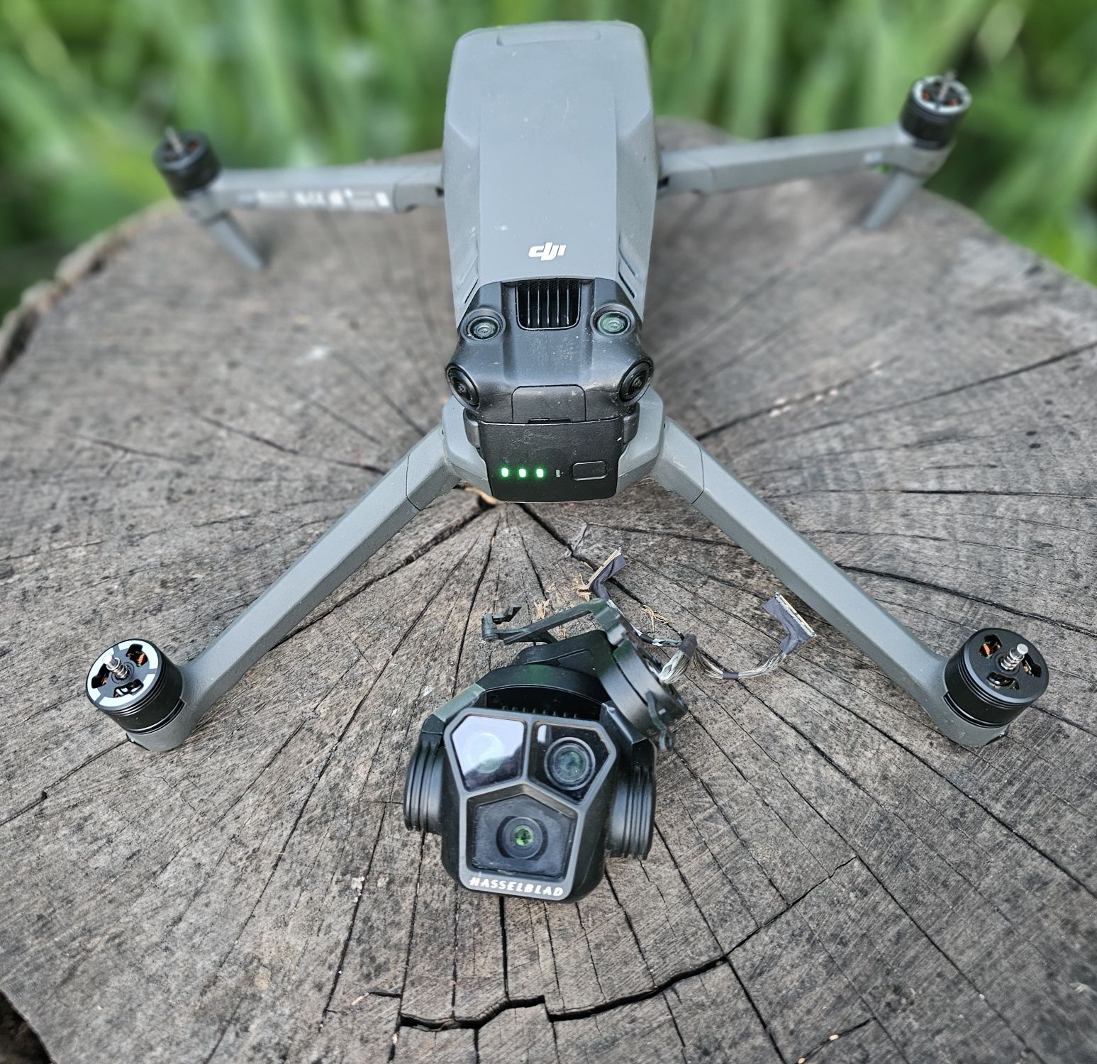 Квадрокоптер Dji mavic 3 Pro (под ремонт, разборку)