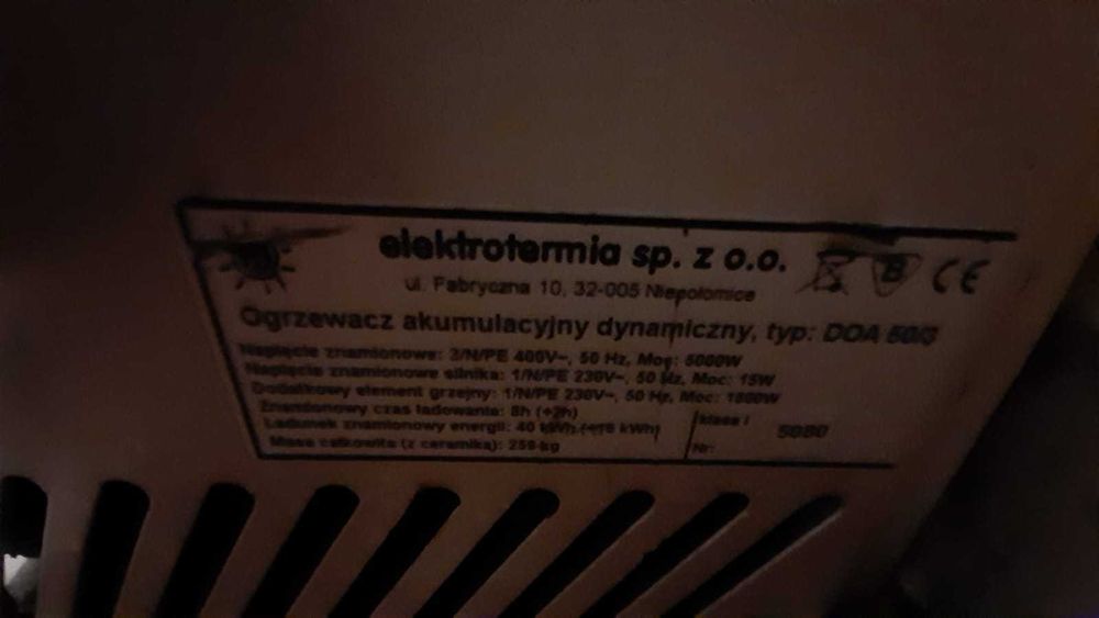 Piec akumulacyjny  5 KW z szamotem na 380 V