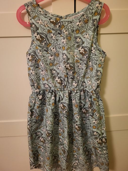 Sukienka Ever After High r. 134