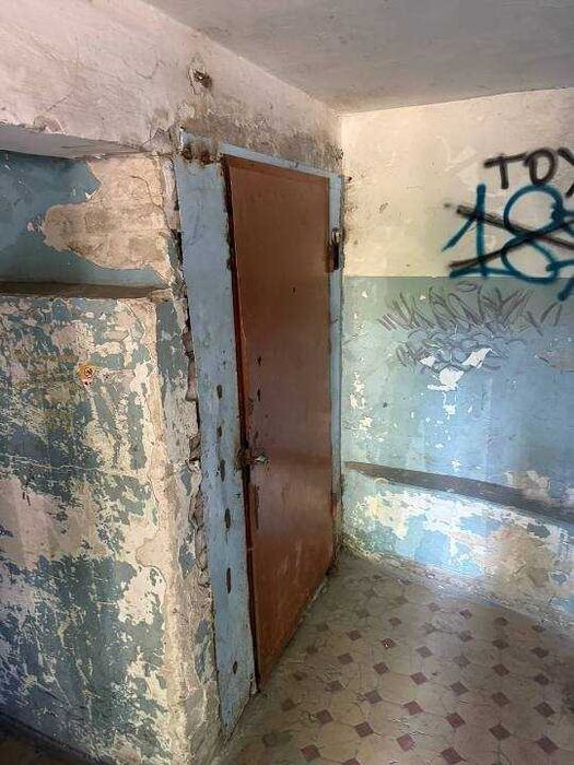 Приміщенння Підвал проспект Металургів, буд. 4 (368 кв.м.)