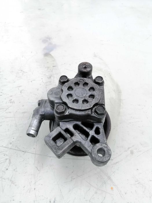 Насос гідропідсилювача керма гур Honda Civic 6 95-00 1.4 1.5 1.6