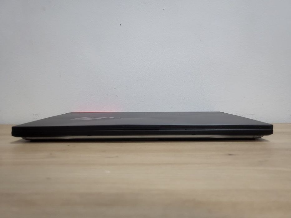 Asus rog strix g513 15.6 144Hz / ryzen 5 5600h / rtx 3050 / 16 / 512