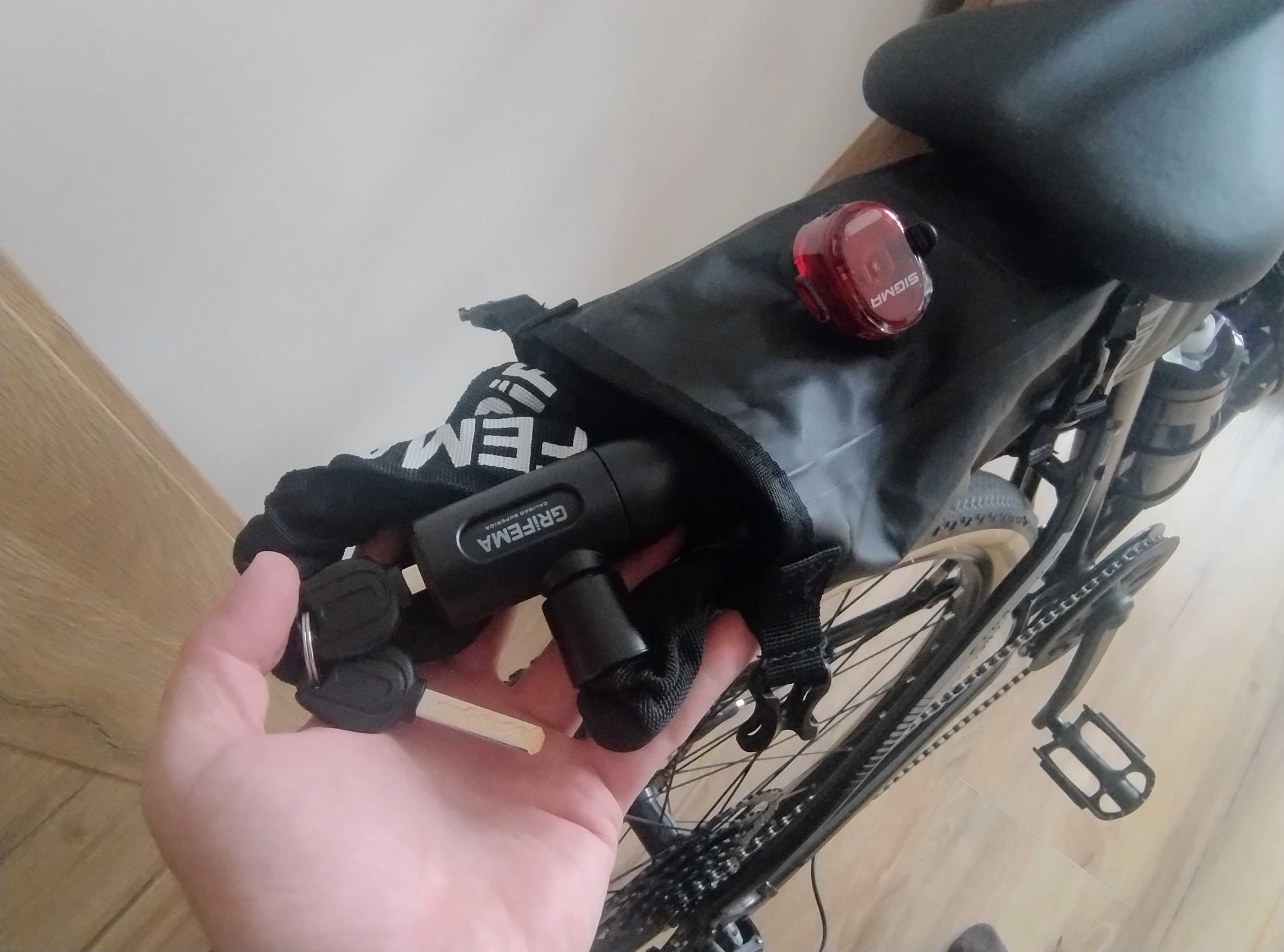 Rower crossowy męski ATTABO SANO 4.0 28" czarny