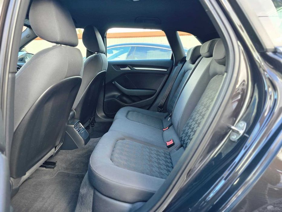 AUDI A3 SPORTBACK 8V S LINE 1.6TDI 110CV "LOOK RS3"