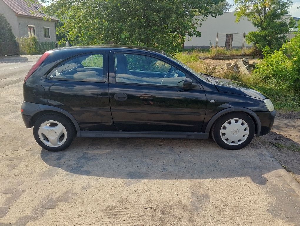 REZERWACJA Opel corsa C 1.7 DTI