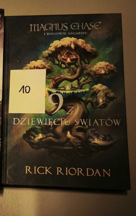 9 z Dziewięciu Światów Rick Riordan