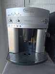 Ekspres ciśnieniowy DeLonghi Magnifika