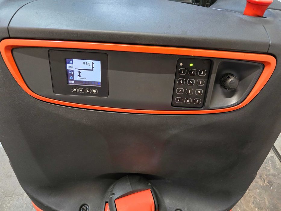 Штабелер самохідний Linde 1.4 тонни, підйом 4,352 метра, 2020 р.