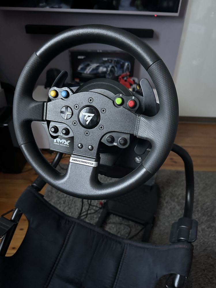 Fotel Playseat challenge + kierownica thrustmaster TMX