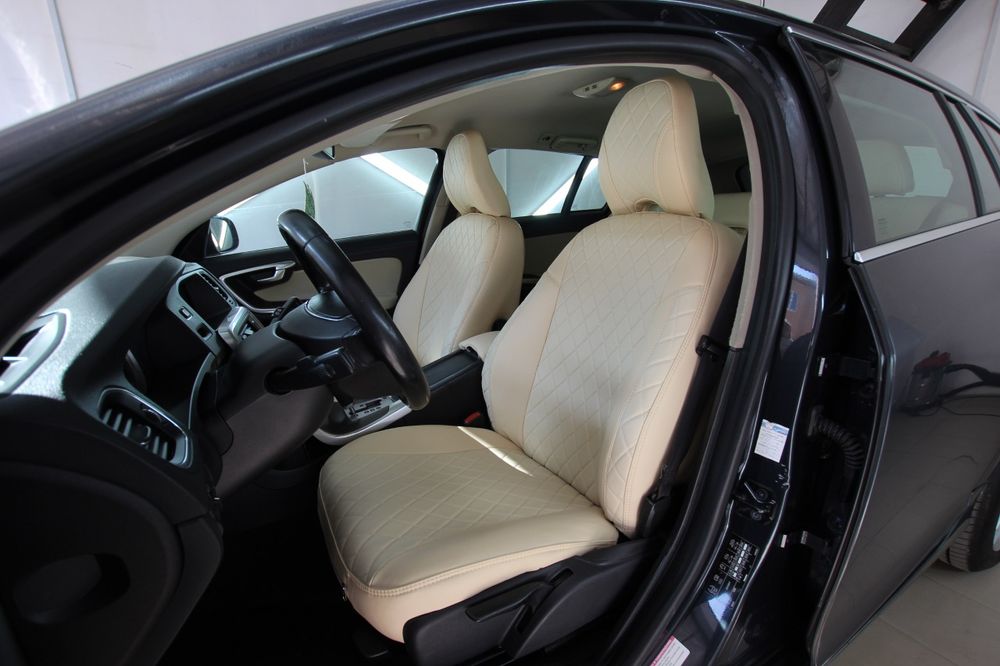 Модельные чехлы на сиденья комбинированные Premium сегмента + гарантия