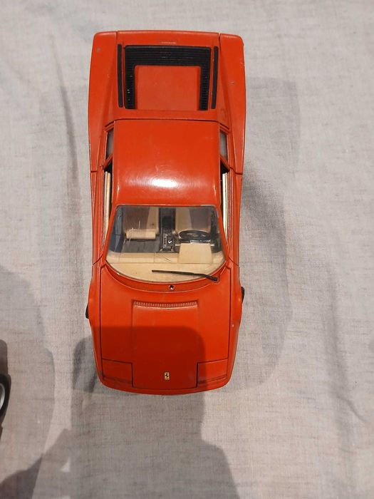 Carro de coleção Burago