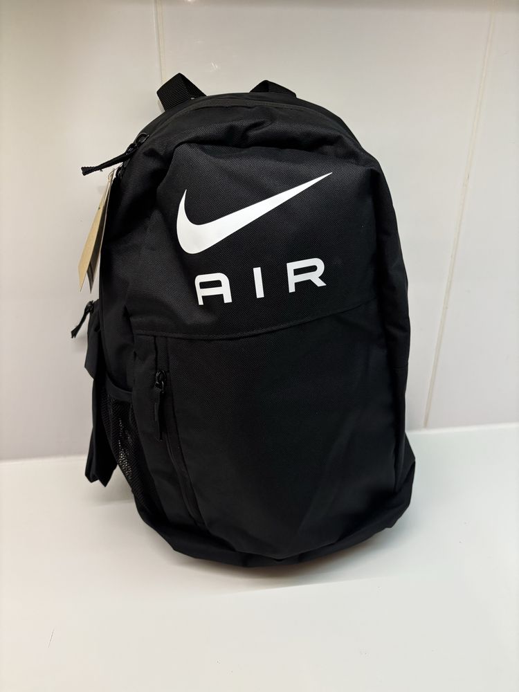 Plecak Nike air max New pro 42’ plus etui Nike