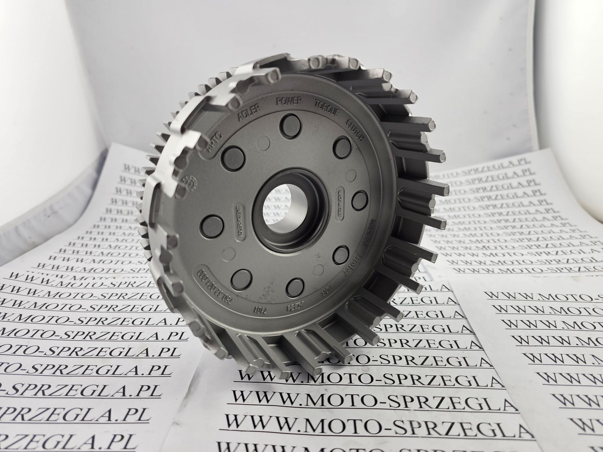 HUSQVARNA 701 VITPILEN sprzęgło kosz sprzęgłowy