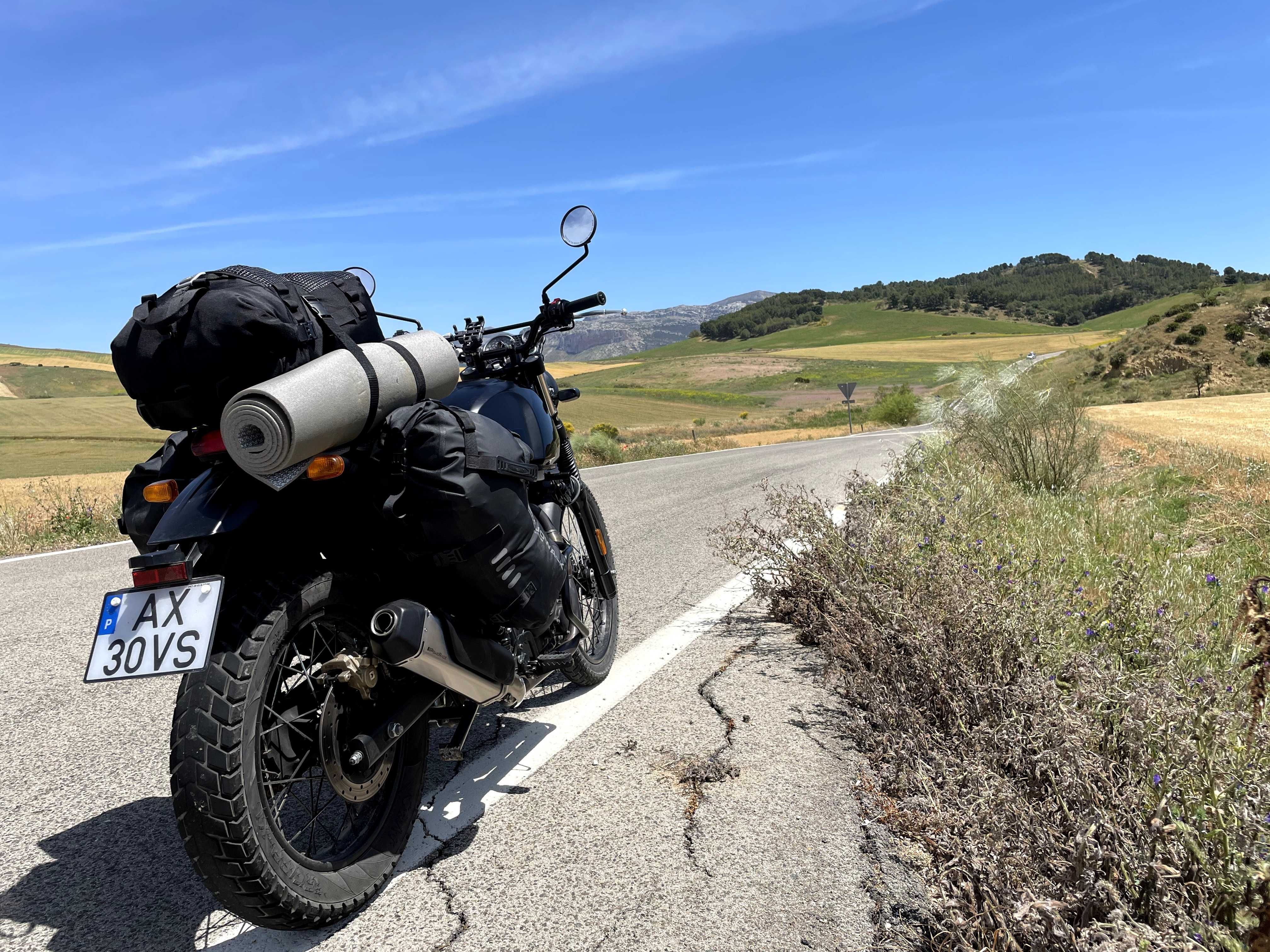 Royal Enfield Himalayan 411 (BS6)