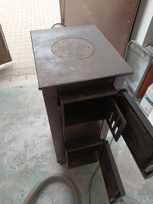 Piecyk kuchnia na wegiel i drewno