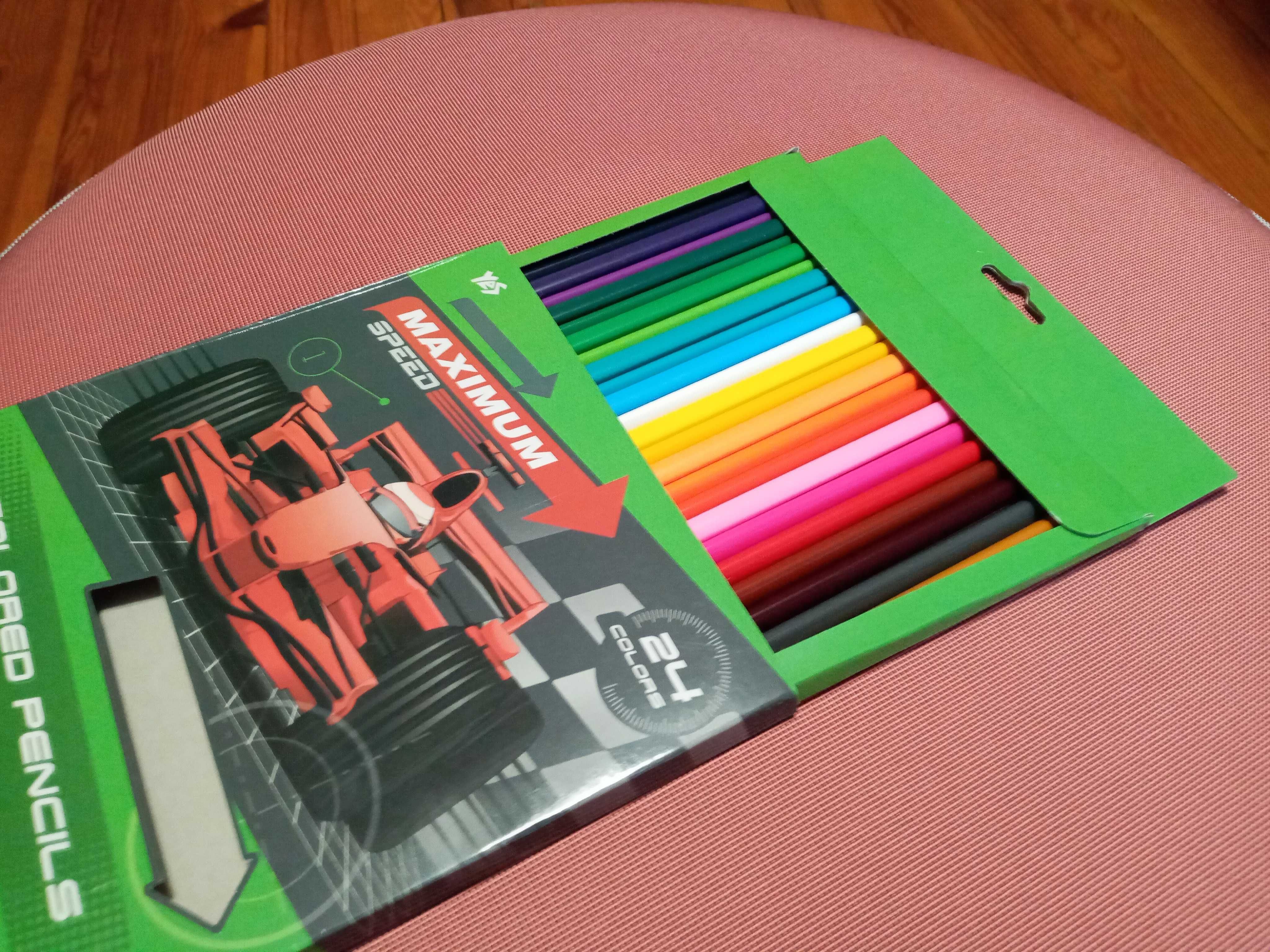 Цветные карандаши трехгранные 24 цвета фирмы YES