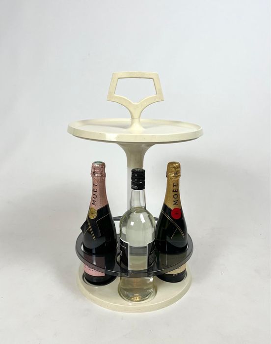 porta-garrafas space age