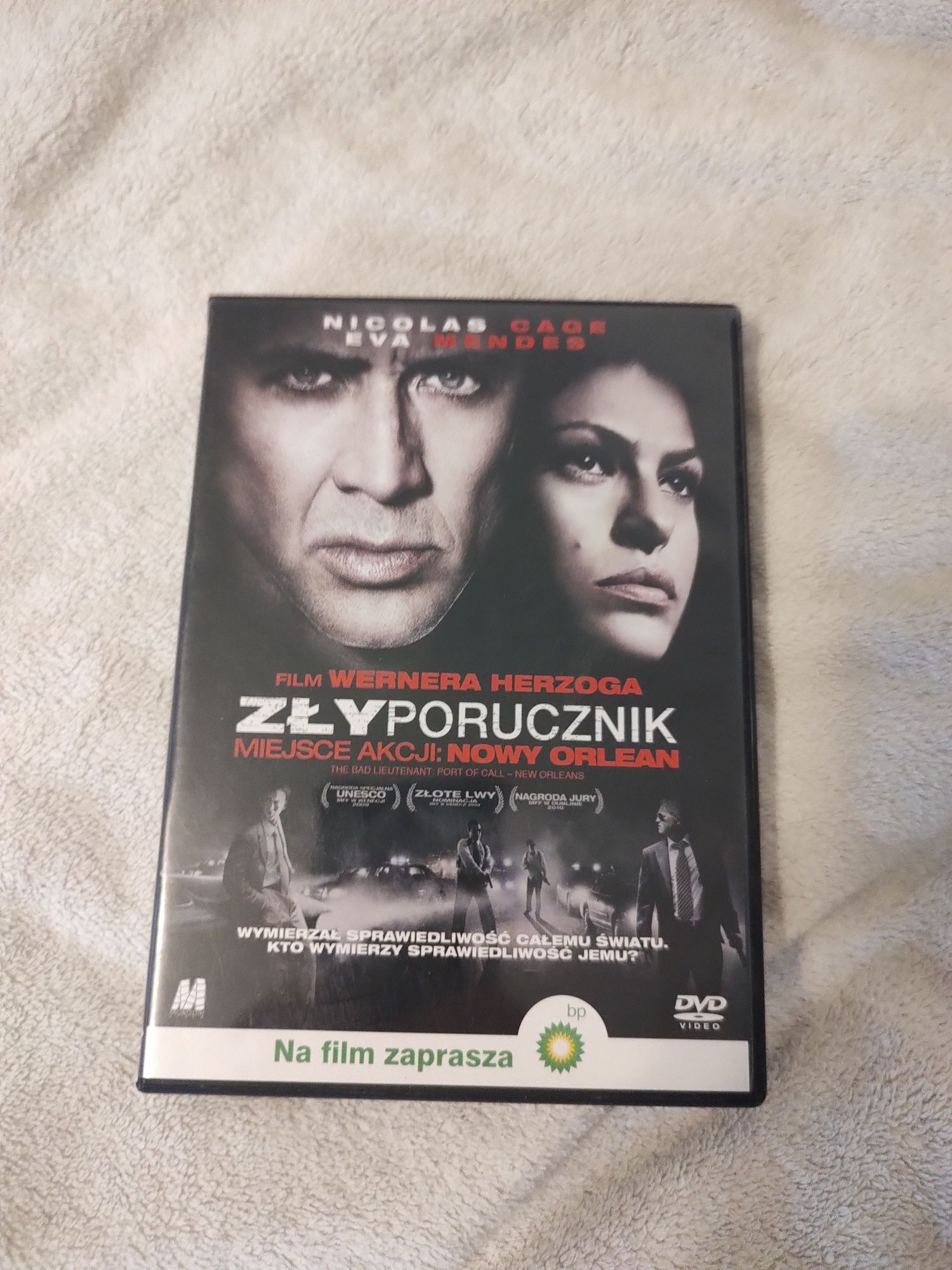 Zly porucznik film