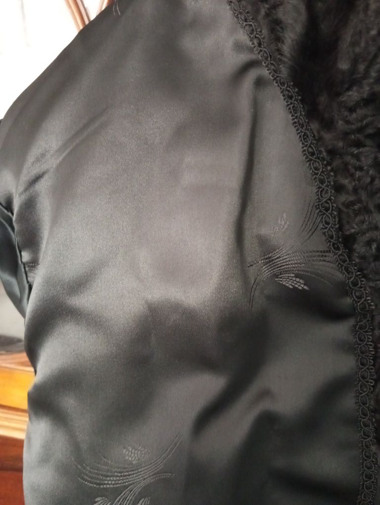 Casaco de pele preto