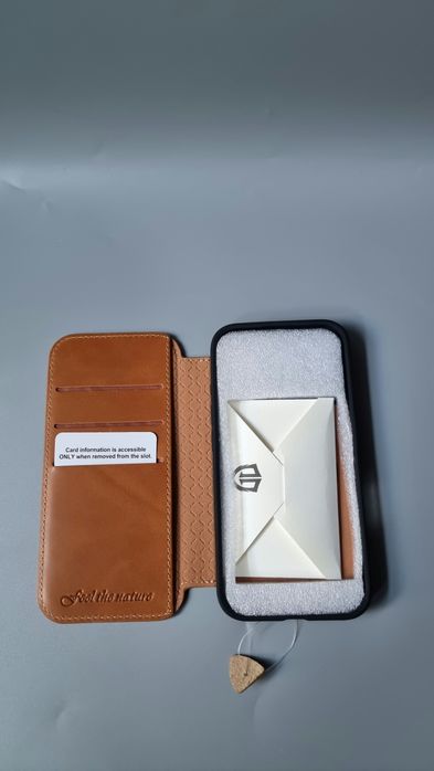 Etui SHIELDON do iPhone 16 Pro 6,3. skórzane