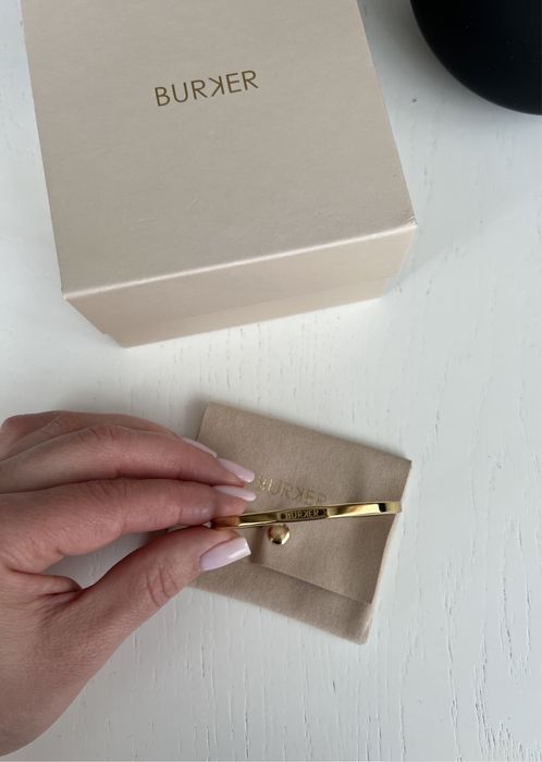 Годинник та бреслат Burker